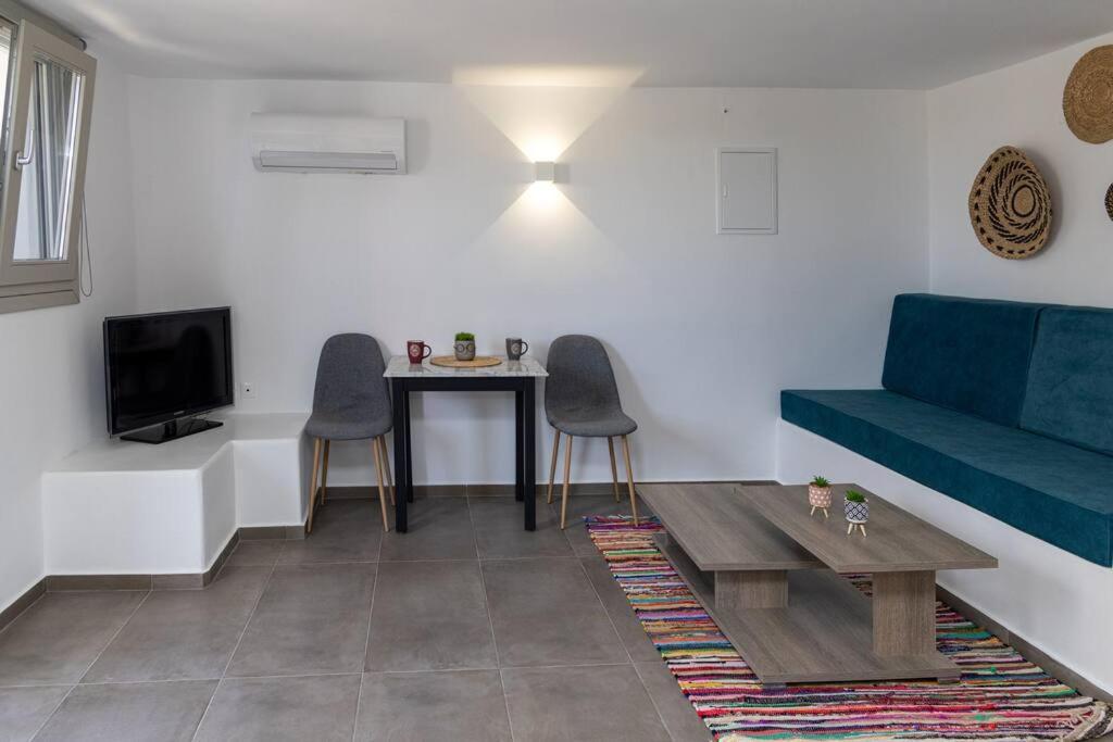 Raffar Luxury Houses Tinos Exterior photo
